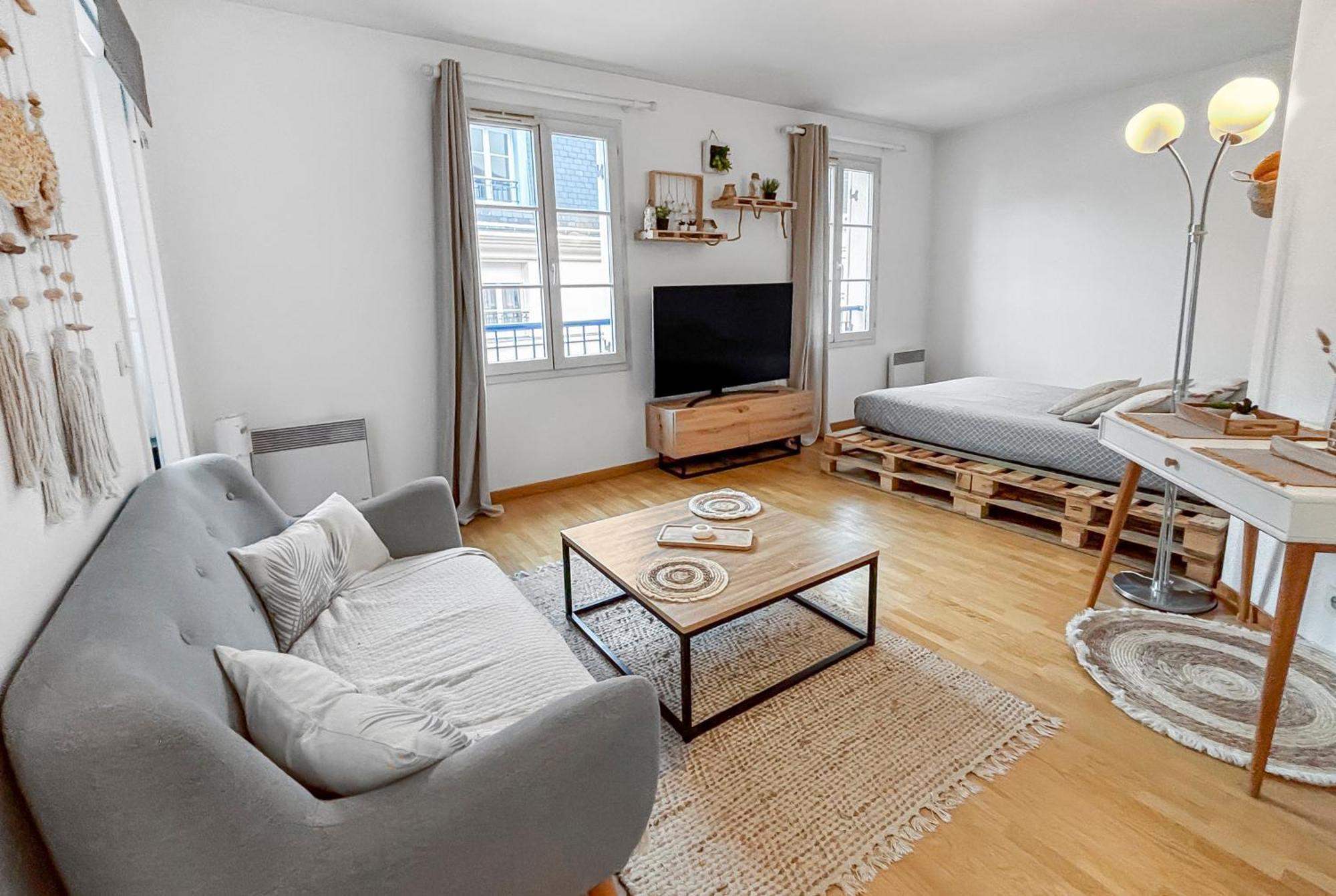 Studio Cosy Avec Smart Tv & Wi-Fi เลอเปลซีส์-โรแบงซง ภายนอก รูปภาพ
