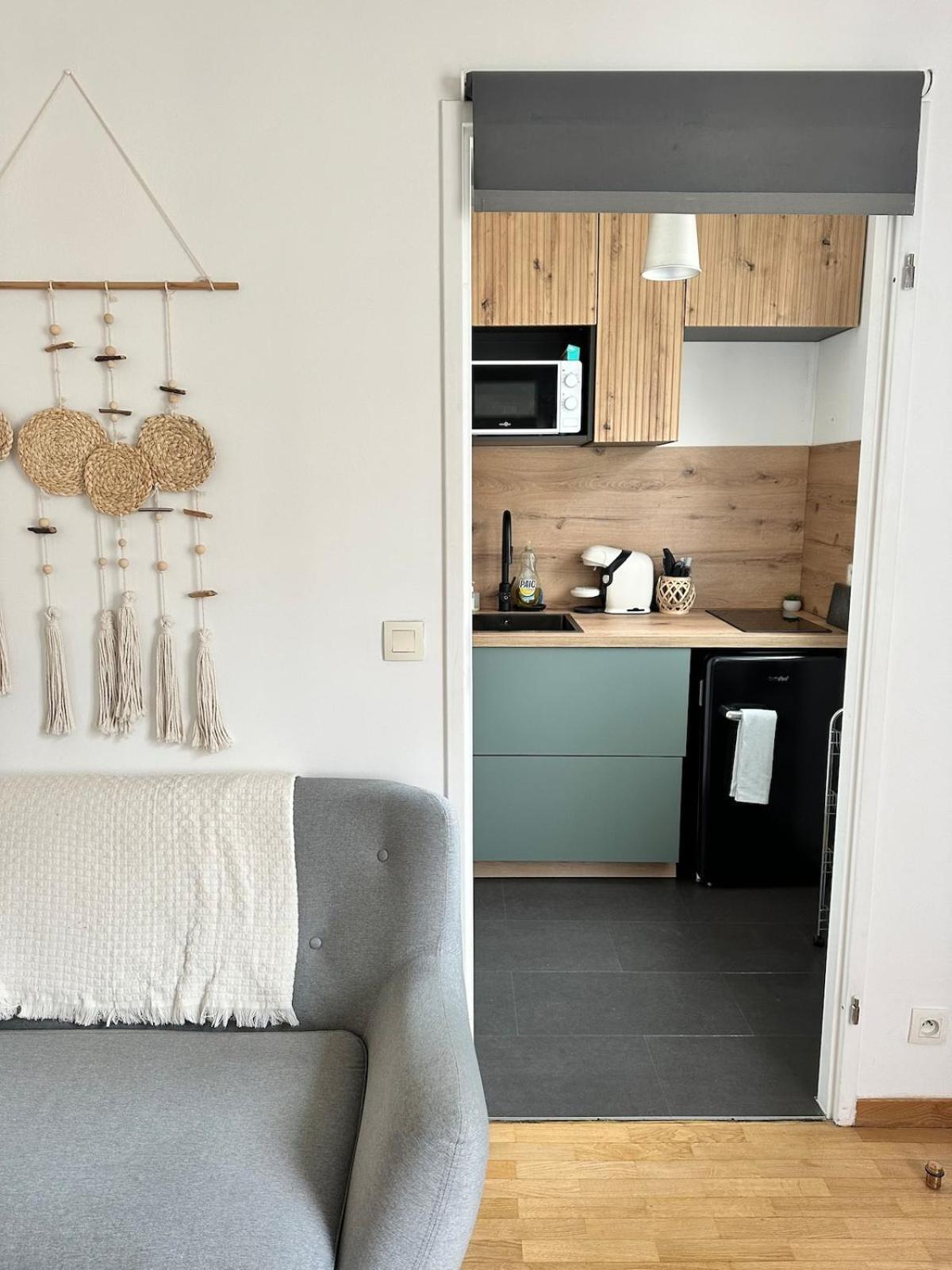 Studio Cosy Avec Smart Tv & Wi-Fi เลอเปลซีส์-โรแบงซง ภายนอก รูปภาพ